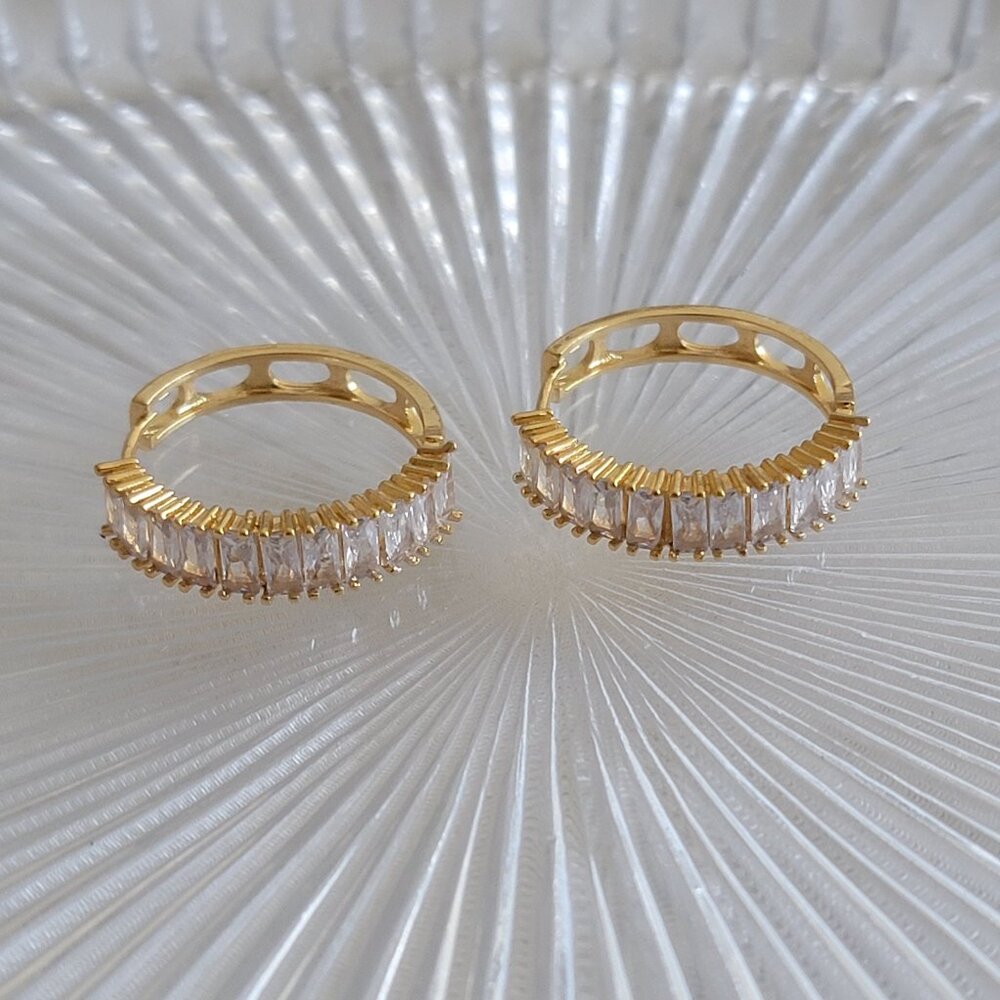 Gold Baguette Earrings